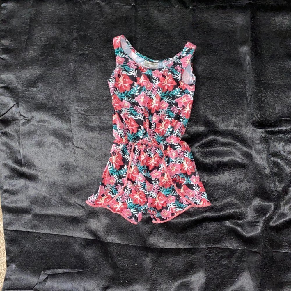 Bobbie Brookes Girl’s Black and Pink Floral Romper Size 6